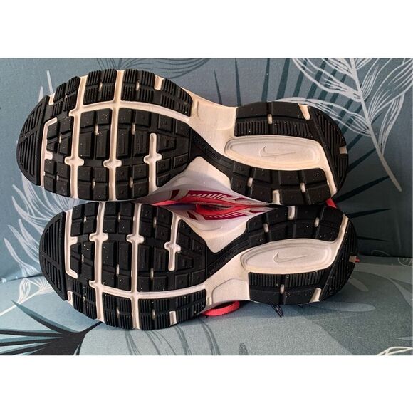 NIKE DART 10 white pink SNEAKER GYM SHOES sz 8 - Picture 7 of 7